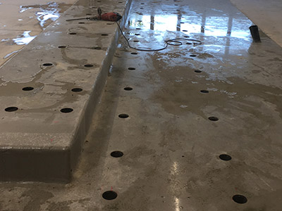 Kernbohrungen in Maschinenfundament